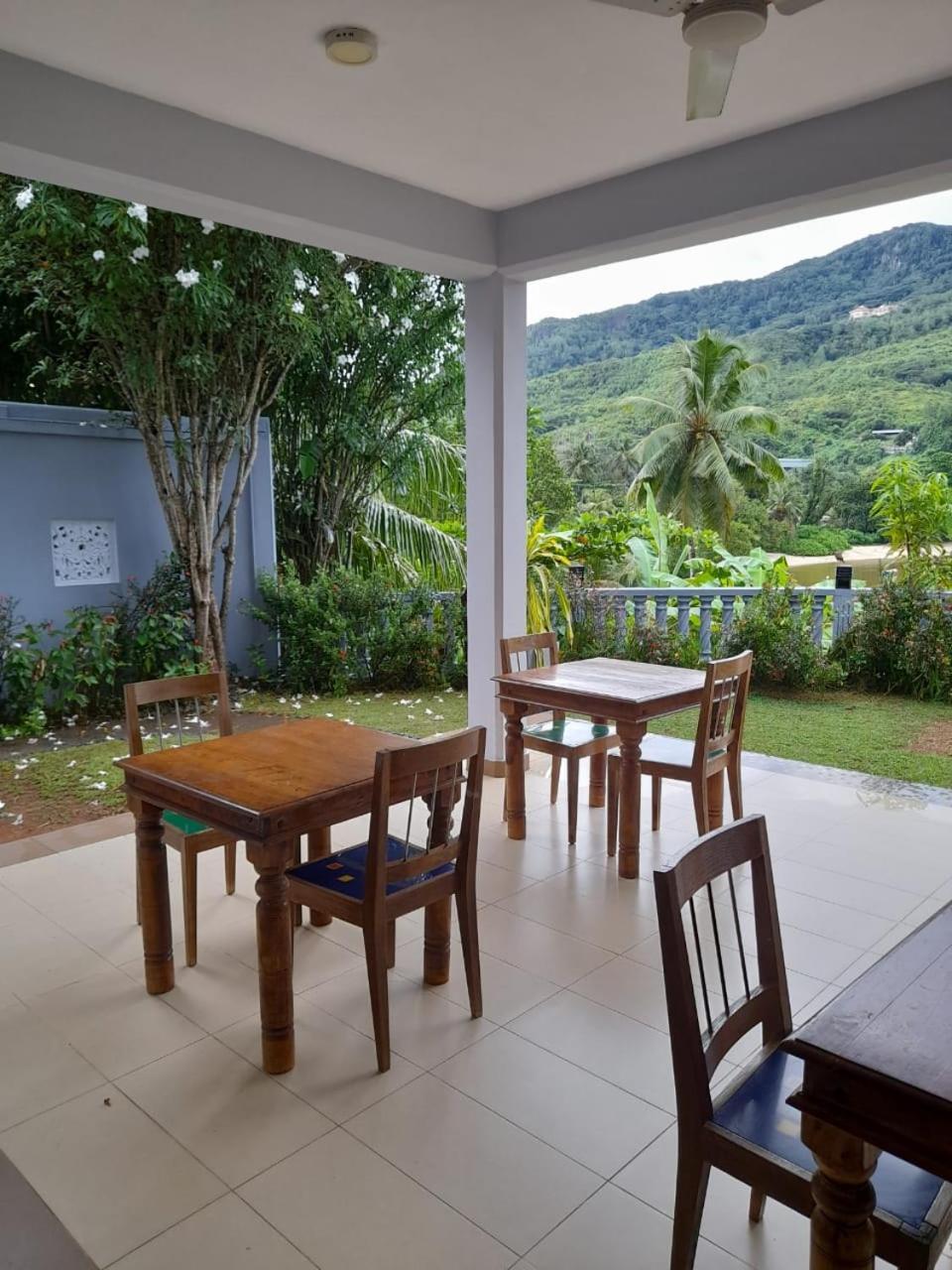Bayview Villa -Sea Side Villa Anse Boileau Exterior foto