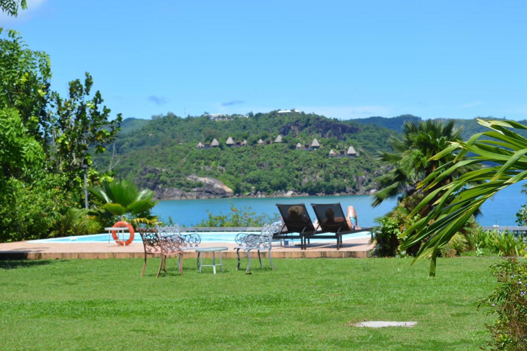Bayview Villa -Sea Side Villa Anse Boileau Exterior foto
